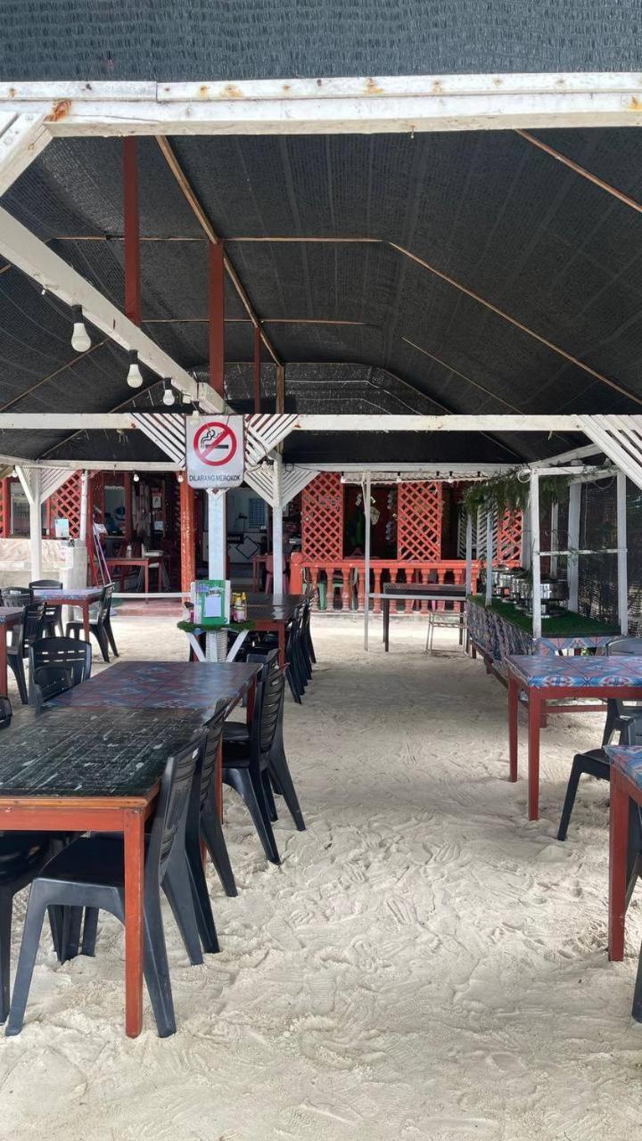Perhentian - Fauna Beach 캄풍 쿠알라 베숫 외부 사진